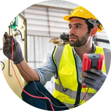 Como funciona o atendimento técnico de um Eletricista em Dourados MS: processo profissional do eletricista24hspertodemim.com.br